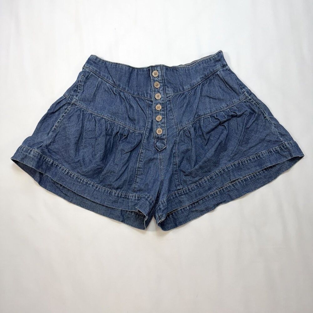 Free People We The Free Fleur Denim Shorts MEDIUM Pleated High Rise Tiered Boho